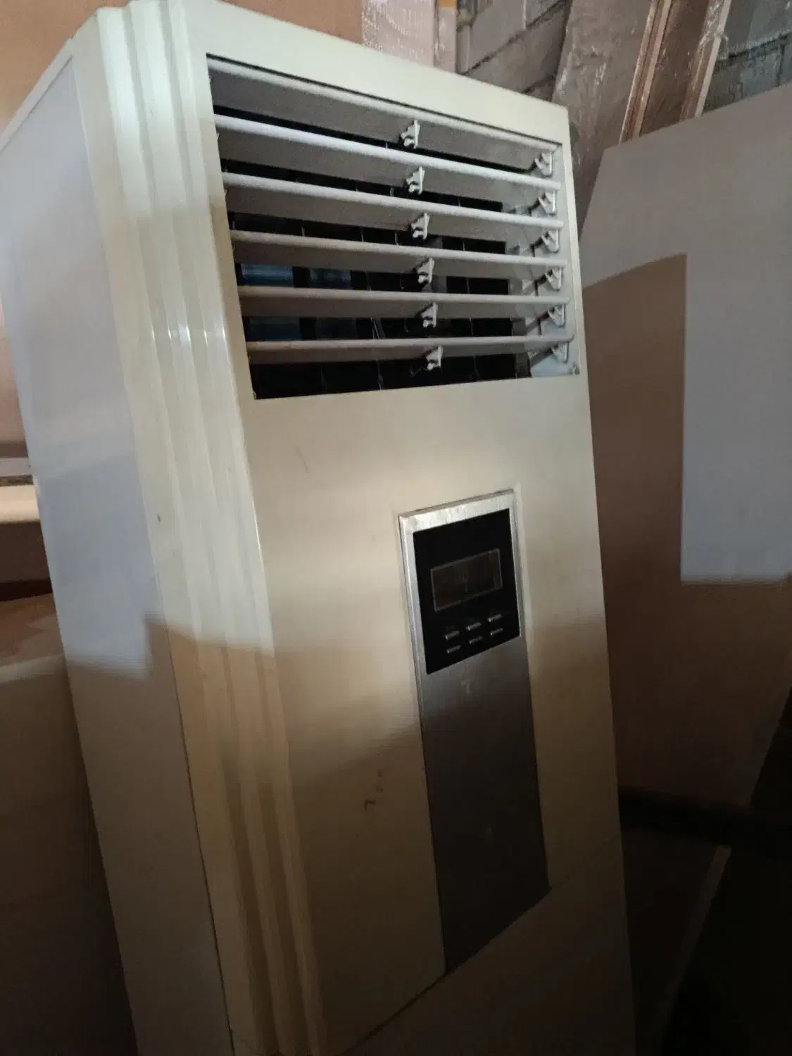 کولرگازی ۴۲۰۰۰|کولر گازی و فنکوئل|مشهد, اقبال|دیوار