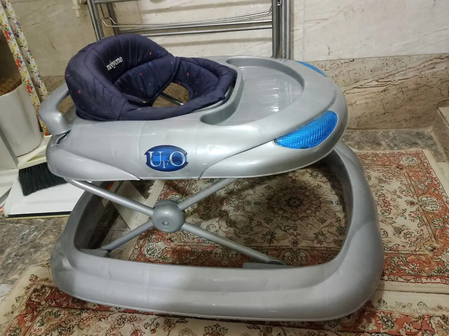 کریر و کالسکه|اسباب و اثاث بچه|بهارستان, |دیوار