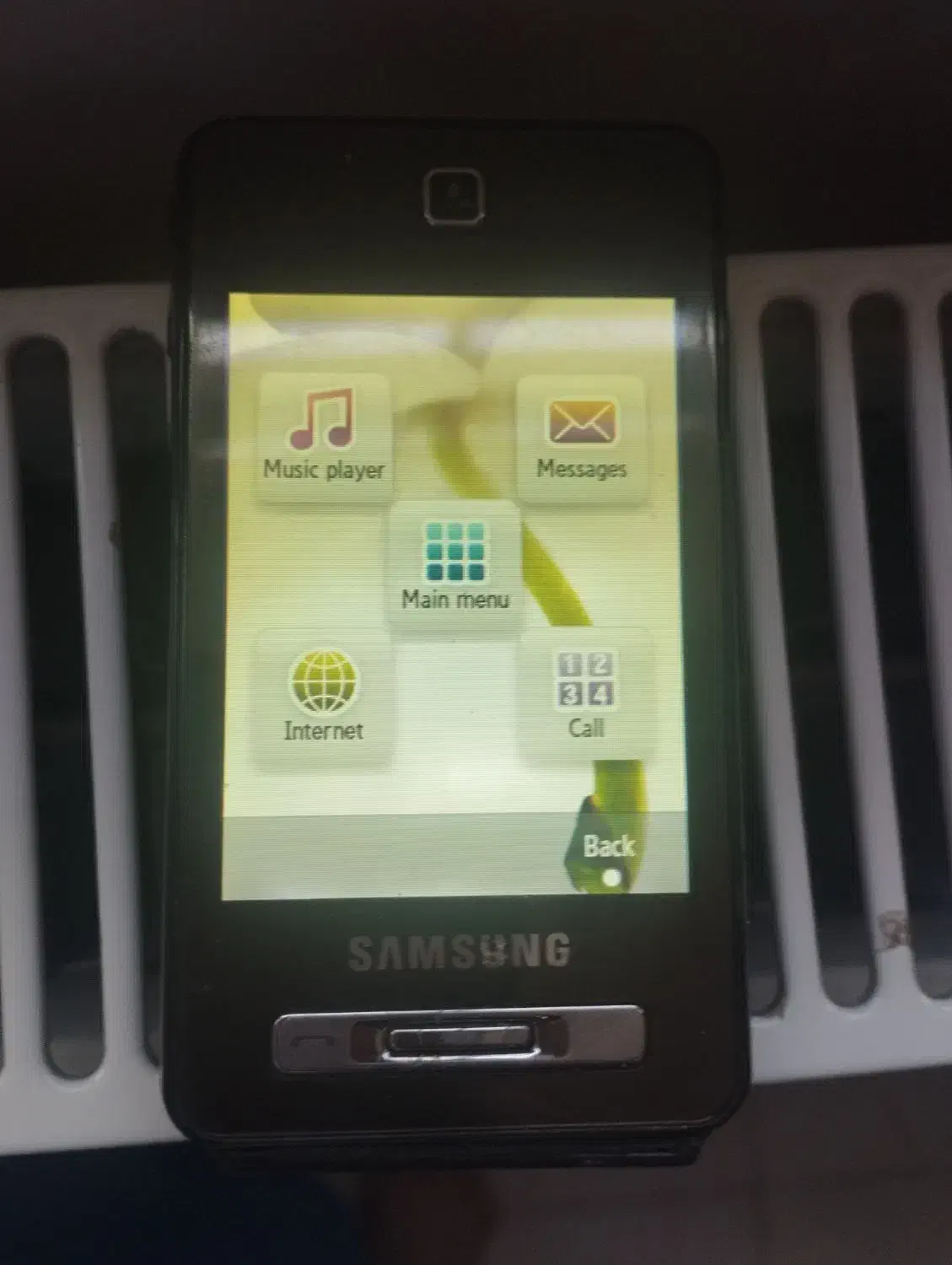 گوشی سامسونگ سالم یه کوچولو تاچ ضعیف|موبایل|شهریار, شهرک وائین|دیوار