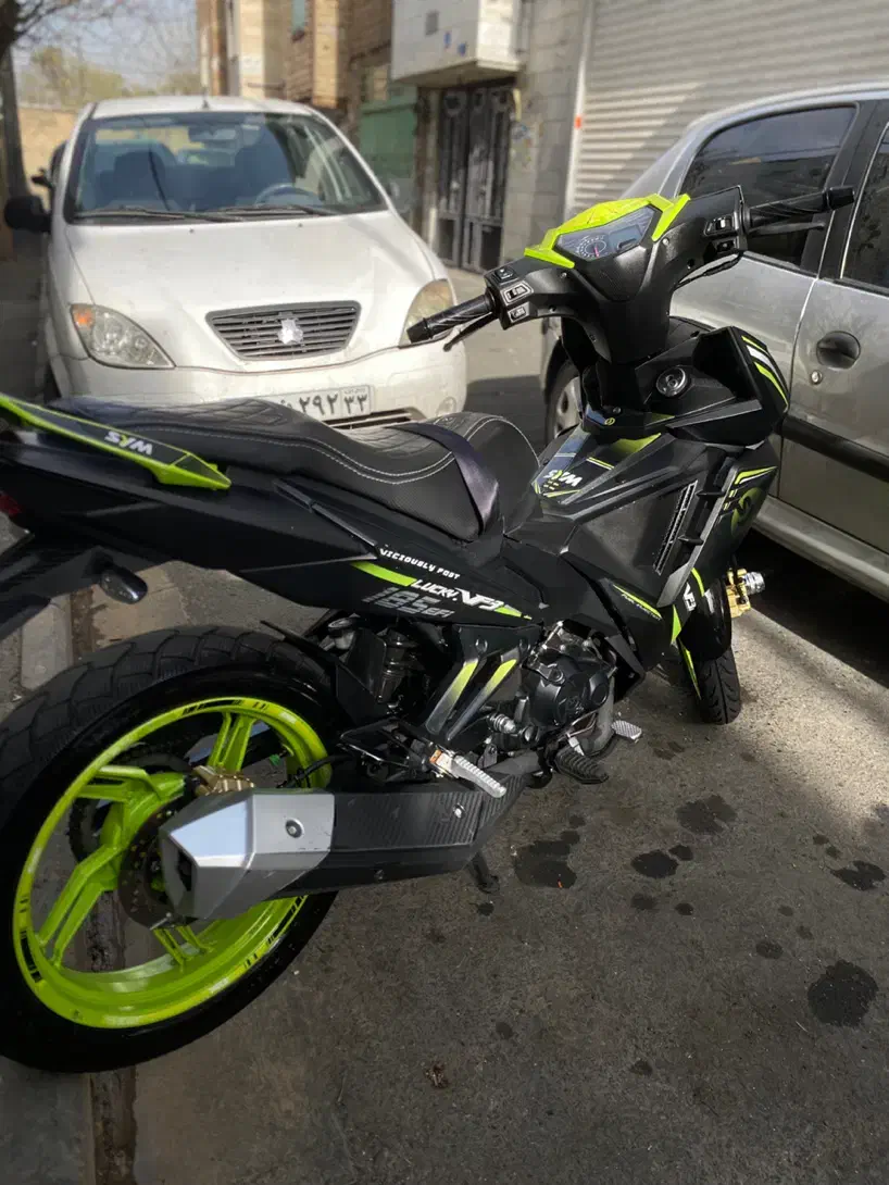 لاکی ۱۸۵ تمیز|موتورسیکلت|تهران, عبدل‌آباد|دیوار