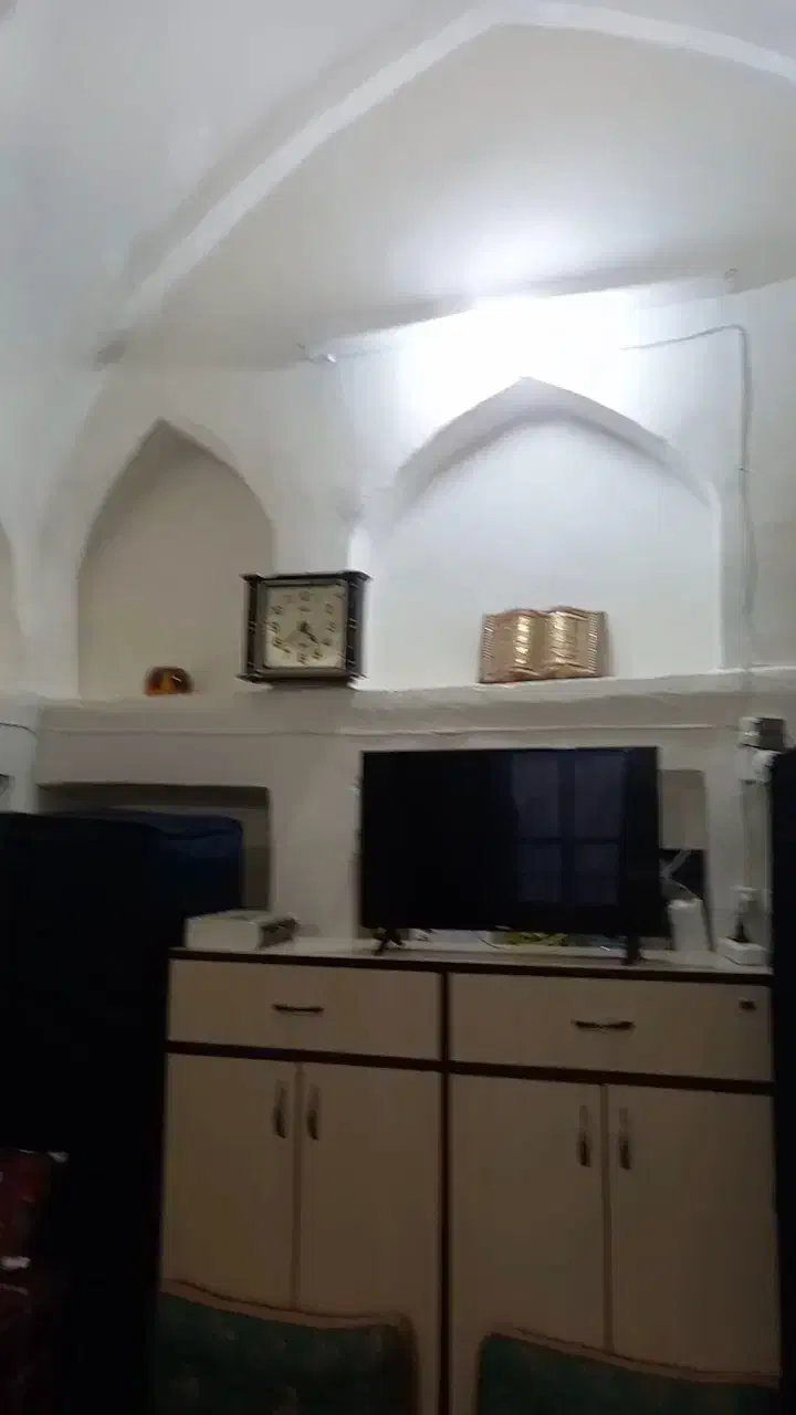 منزل مسکونی قدیمی با وسایل|فروش خانه و ویلا|اصفهان, بهارستان|دیوار