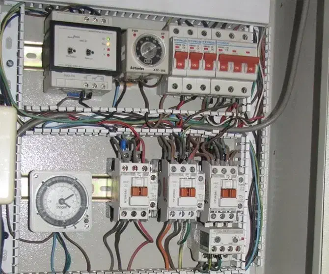 برق کاری تخصصی و اصولی|خدمات پیشه و مهارت|تهران, سنائی|دیوار