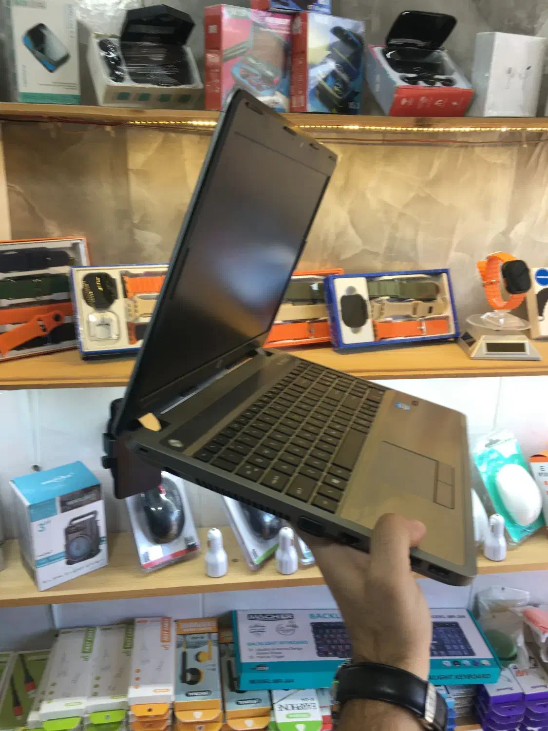 لپ تاپ hp (فروش به صورت نقدی وشرایطی)|رایانه همراه|تالش, تالش|دیوار