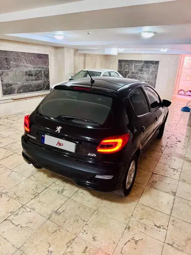 207 دنده ای مدل 1403،پاناروما|خودرو سواری و وانت|اراک, |دیوار