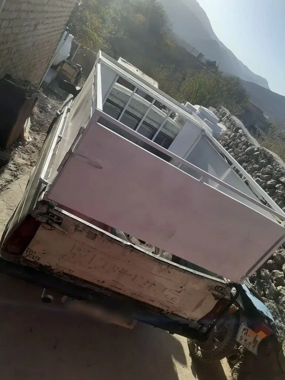 پیکان وانت|خودرو سواری و وانت|بافت, |دیوار