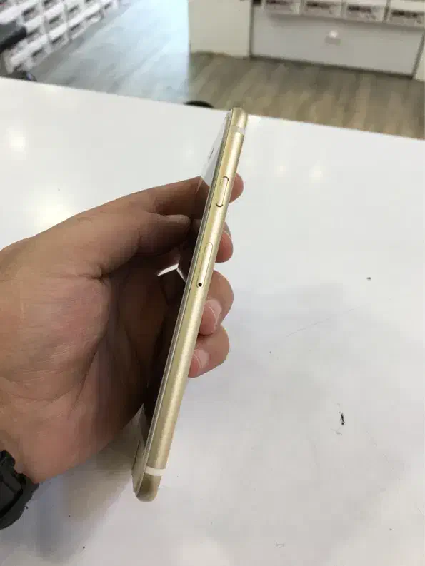 Iphone 6s|موبایل|رشت, لاکانی|دیوار