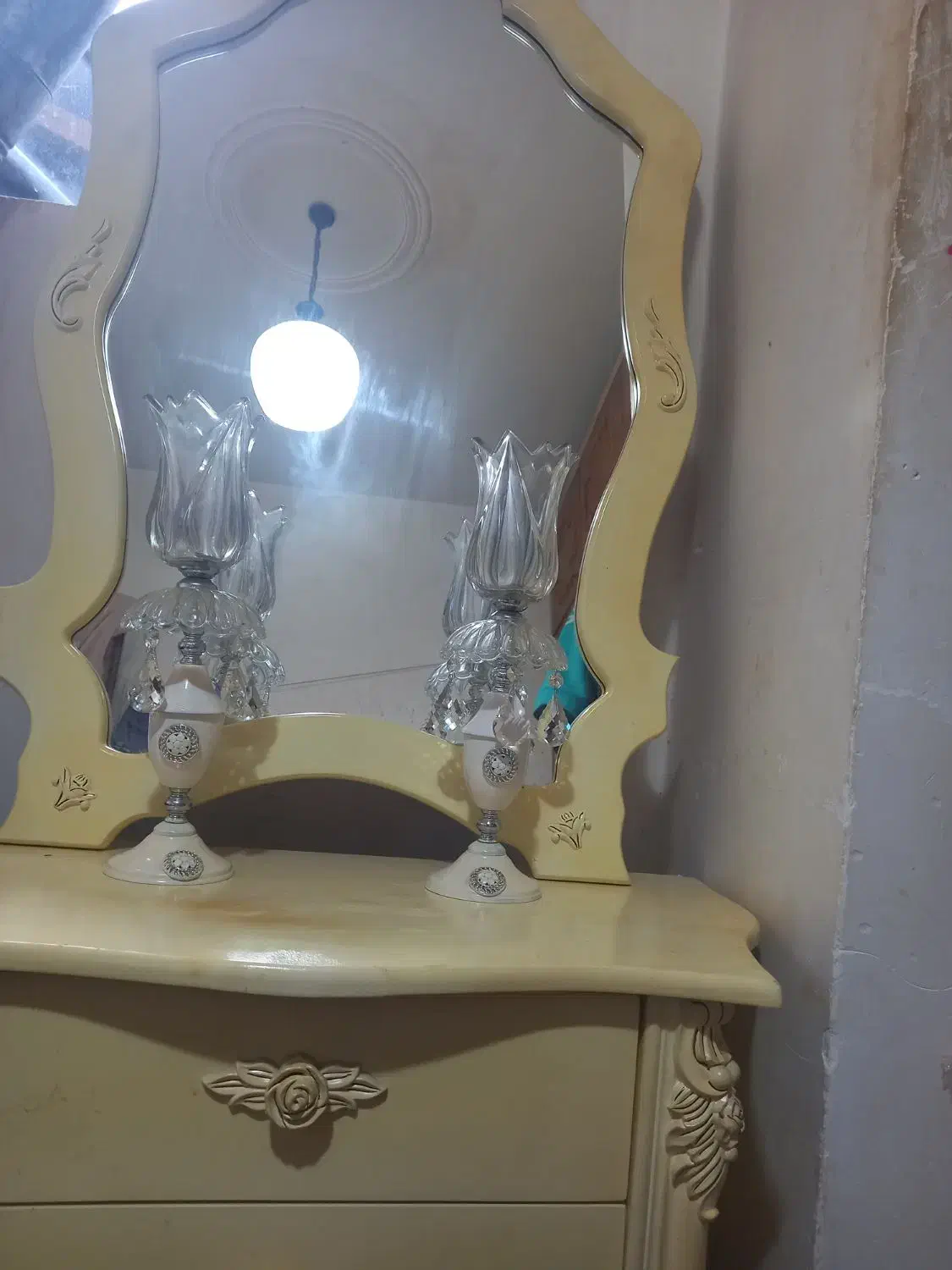 اینه شمعدان|بوفه، ویترین، کنسول|رشت, معلولین|دیوار