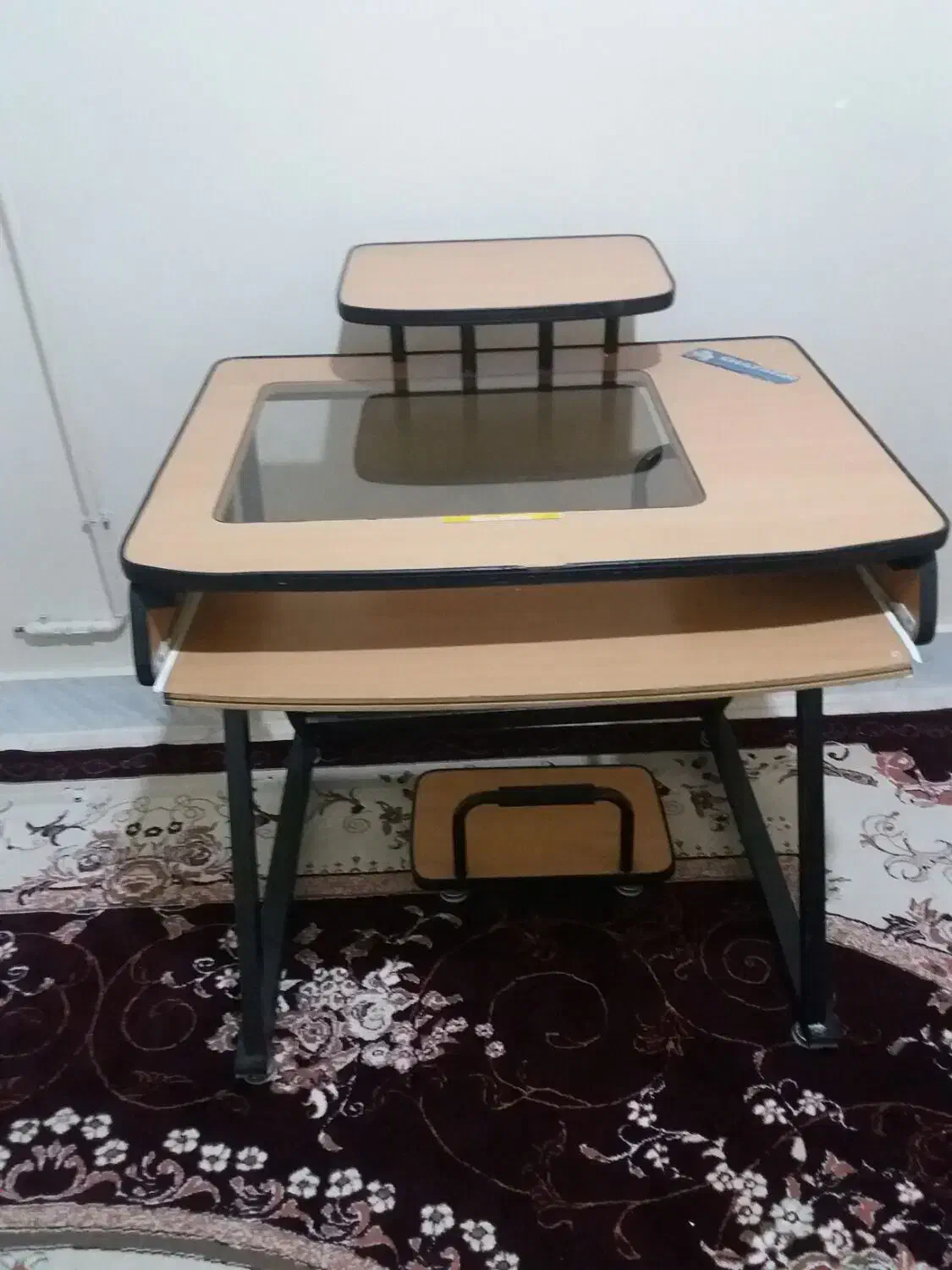 میز تحریر سالم|میز تحریر و کامپیوتر|پاپی, |دیوار