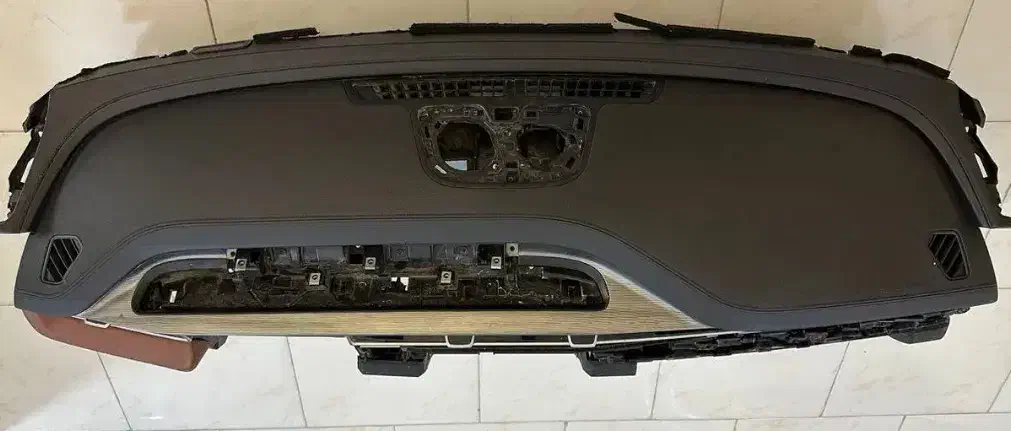 داشبورد فونیکس تیگو فیدلیتی لاماری اریزو اچ mvm|قطعات یدکی و لوازم جانبی|شیراز, ریشمک|دیوار