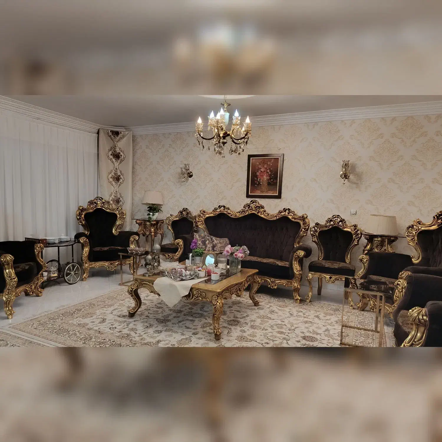 «مبلمان۹نفره سلطنتی»با دومیزآباژور ومیزجلومبل|مبلمان خانگی و میز عسلی|مشهد, سجاد شهر|دیوار