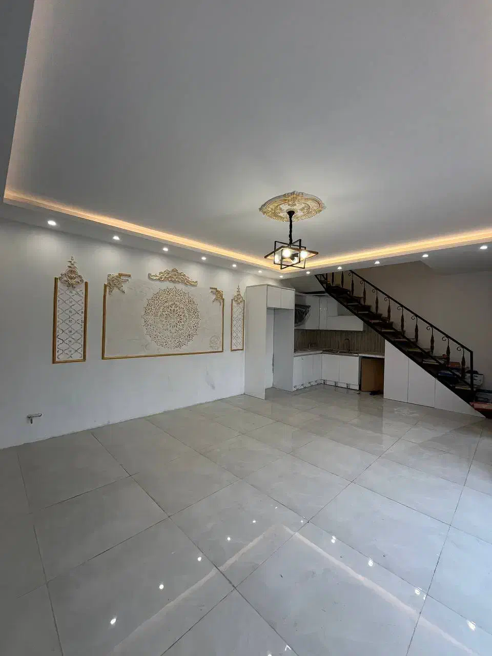 به خدا دیگه این قیمت دوبلکس پا نمیده|فروش خانه و ویلا|تهران, افسریه شمالی|دیوار