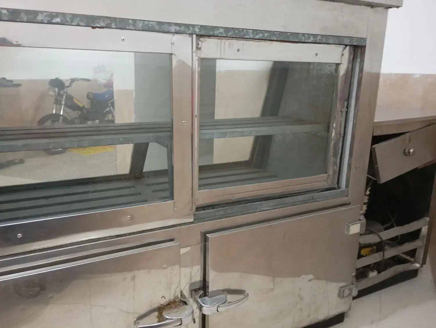 یخچال|یخچال و فریزر|سلماس, |دیوار