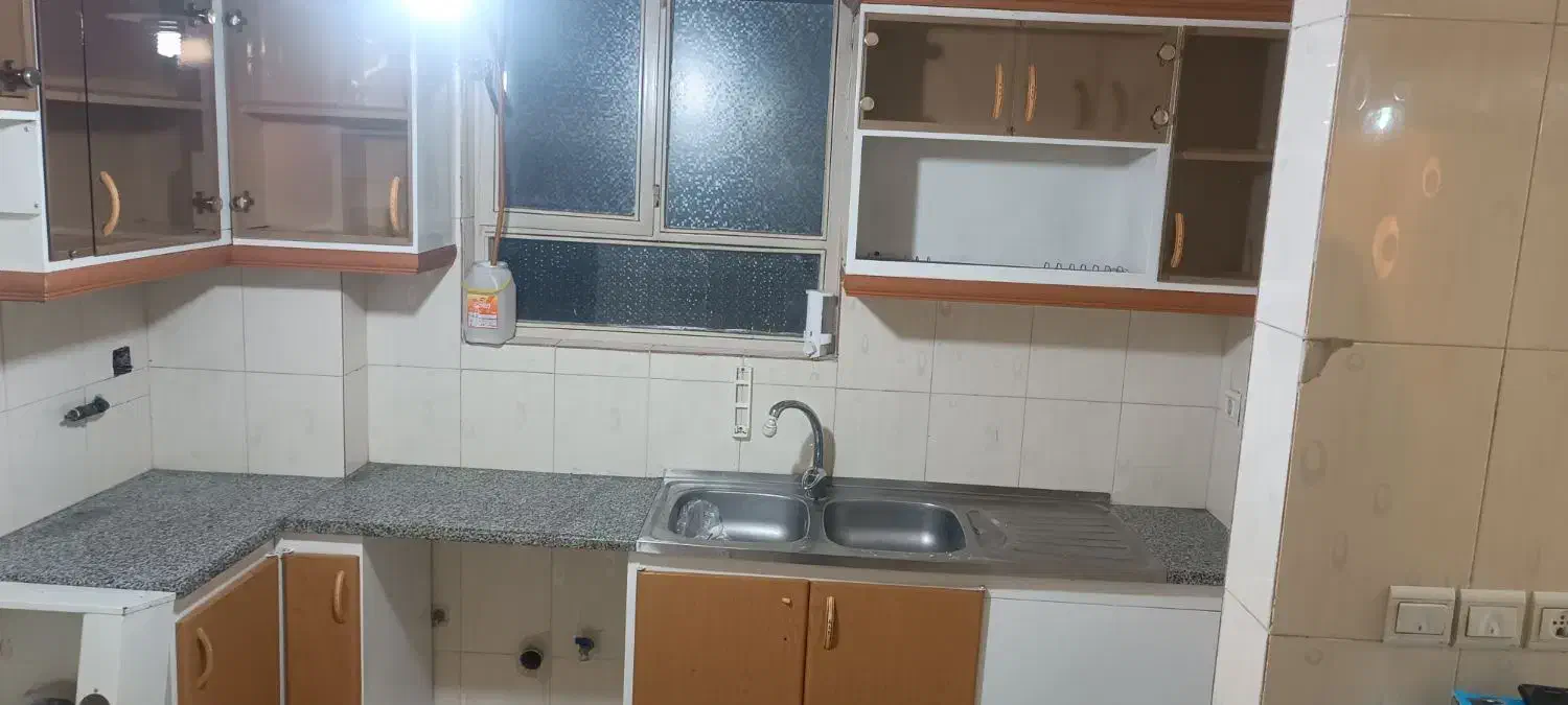 کابینت اهنی|آبچکان و نظمدهنده ظروف|اصفهان, شاهزاده ابراهیم|دیوار