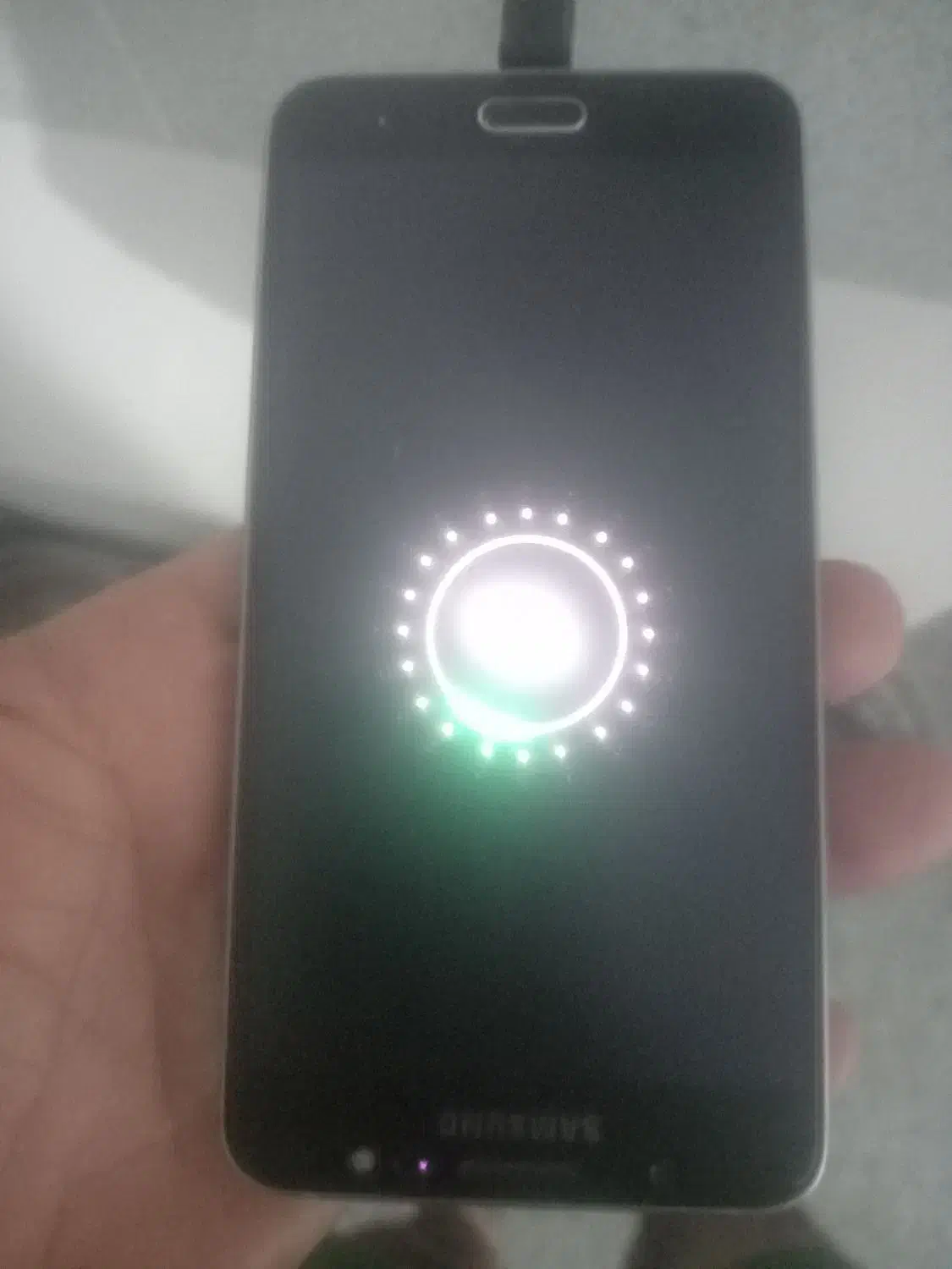 سامسونگ جی۷|موبایل|قم, نیروگاه|دیوار