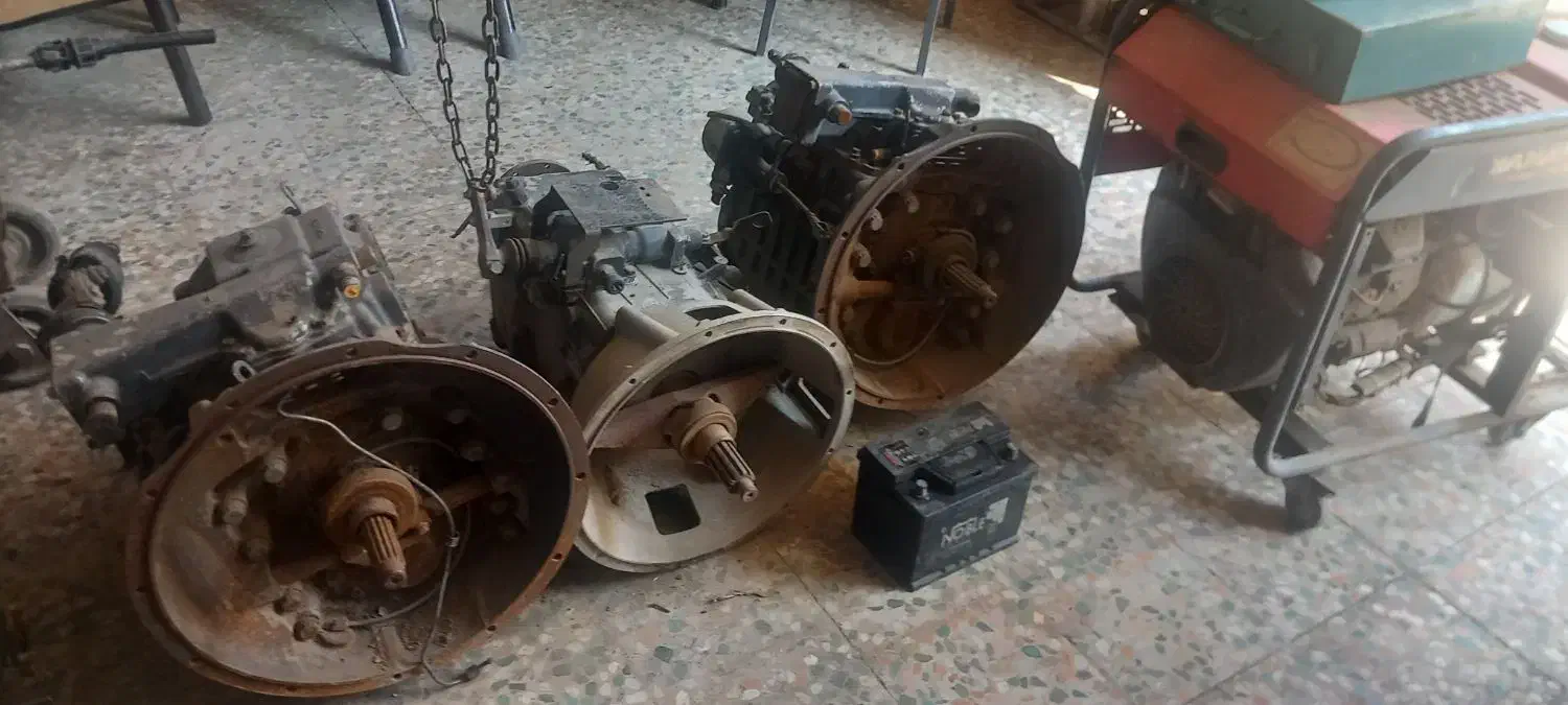 گیربکس ۳ عدد کامیون|قطعات یدکی و لوازم جانبی|فردیس, فرامرزیه|دیوار