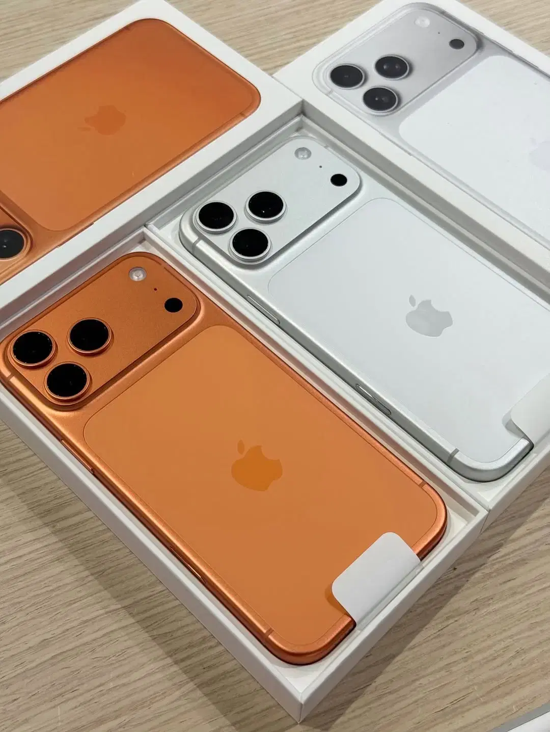 اپل استـور نارنجــی سرا Appleهفده pro*|موبایل|اهواز, پادادشهر|دیوار