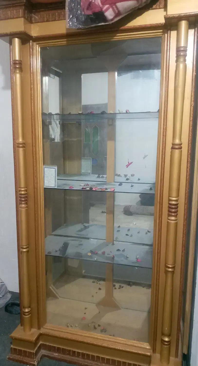 کمد|جاکفشی، کمد، دراور|کوهدشت, |دیوار