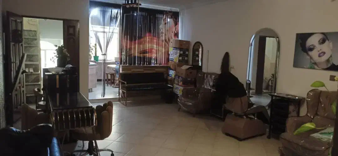 100 متر دربستی محدوده بلوار پروین