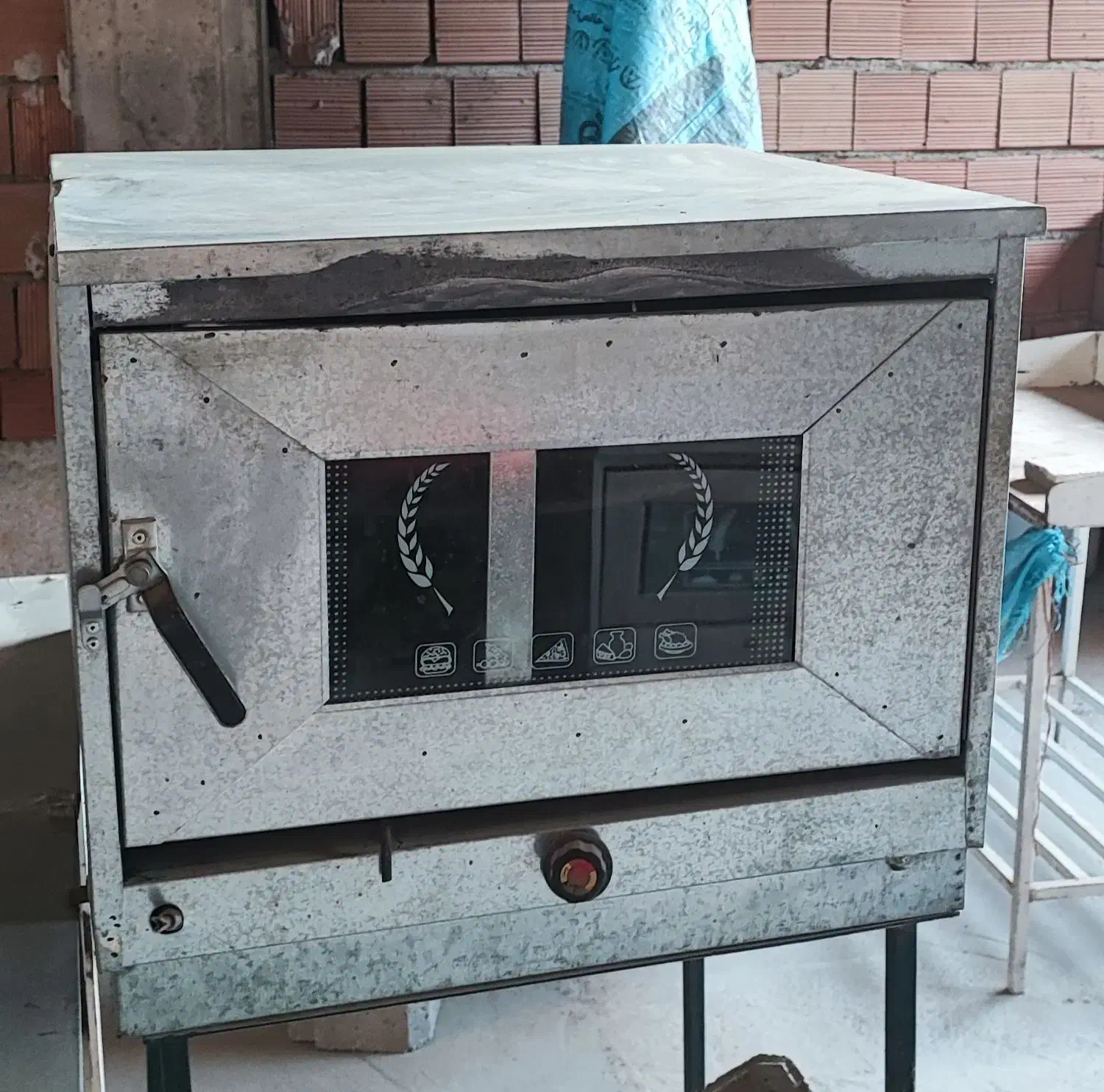 دو تنور فلزی در اندازه متفاوت|اجاق گاز و لوازم برقی پخت‌وپز|گنبد کاووس, |دیوار