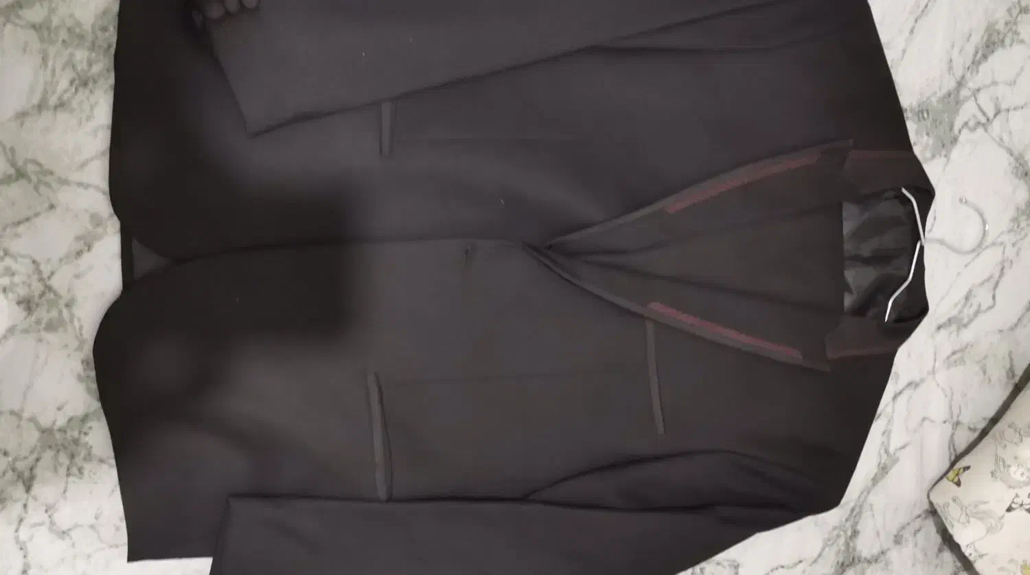 کت وشلواروکراوات|لباس|دامغان, |دیوار