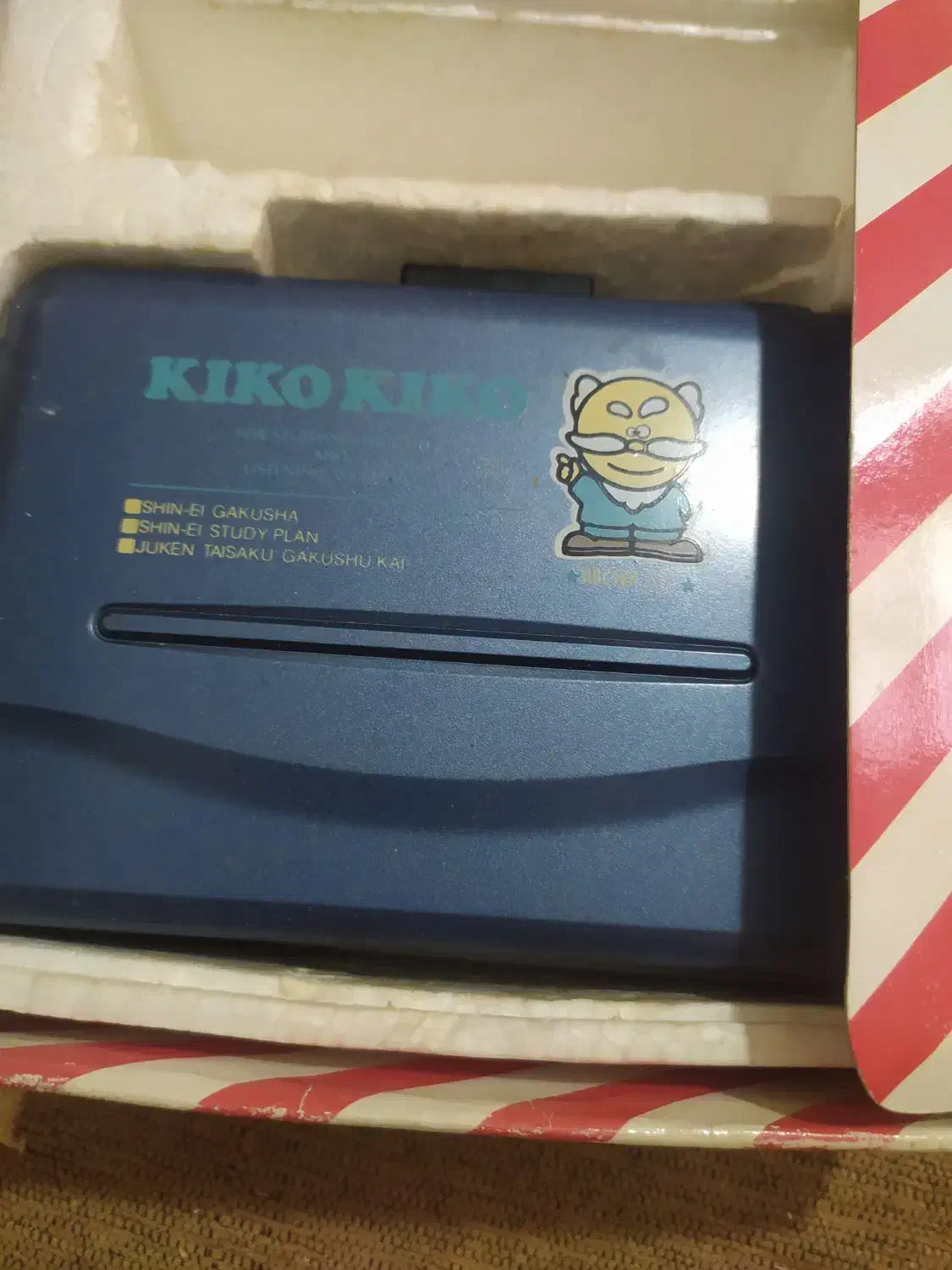 تلویزیون‌‌واکمند‌ ضبط و دوربین قدیمی|پخش‌کننده همراه|گنبد کاووس, |دیوار