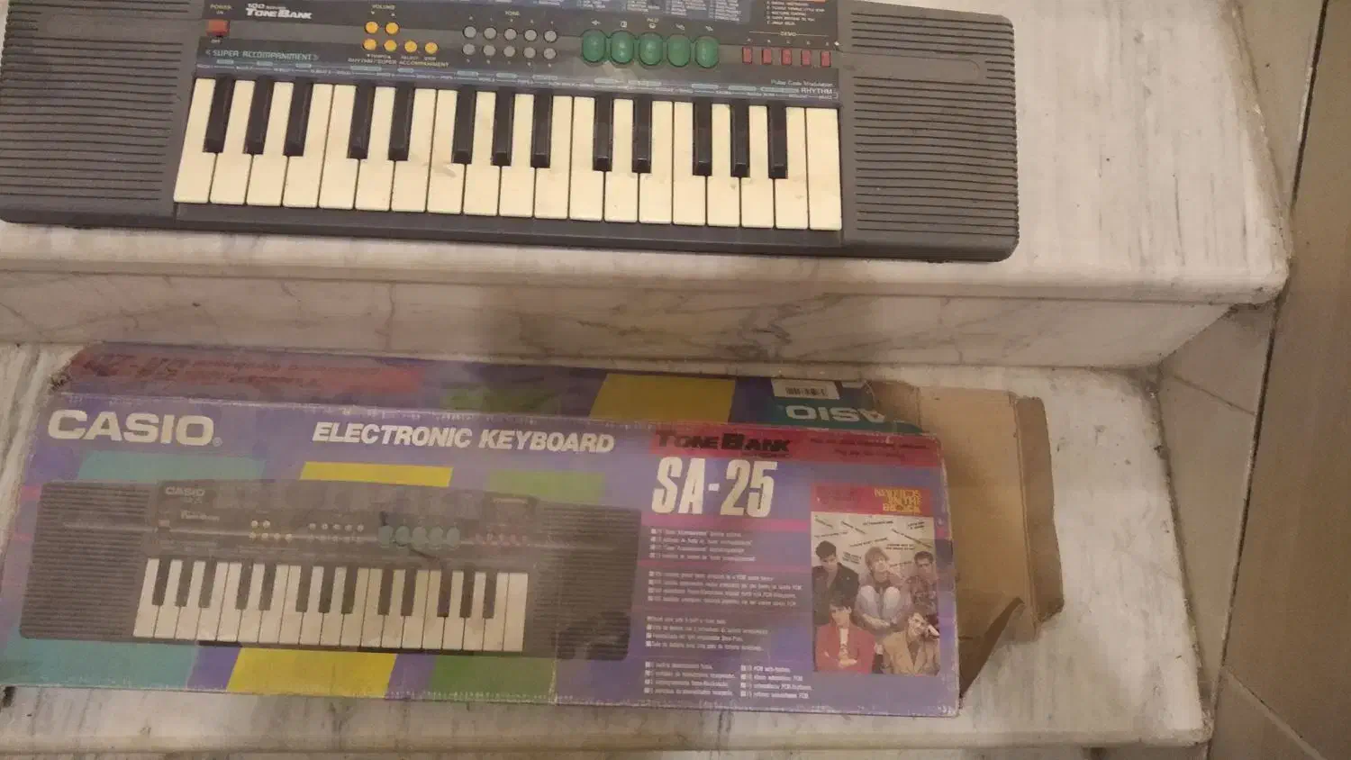 فروش پیانو|پیانو، کیبورد، آکاردئون|نجفآباد, فردوسی شمالی|دیوار