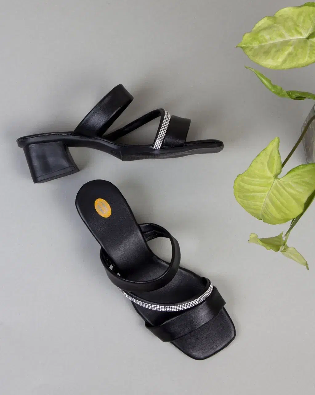 حراج صندل و کفش برای روز مادر و زن|کیف، کفش، کمربند|زاهدان, |دیوار