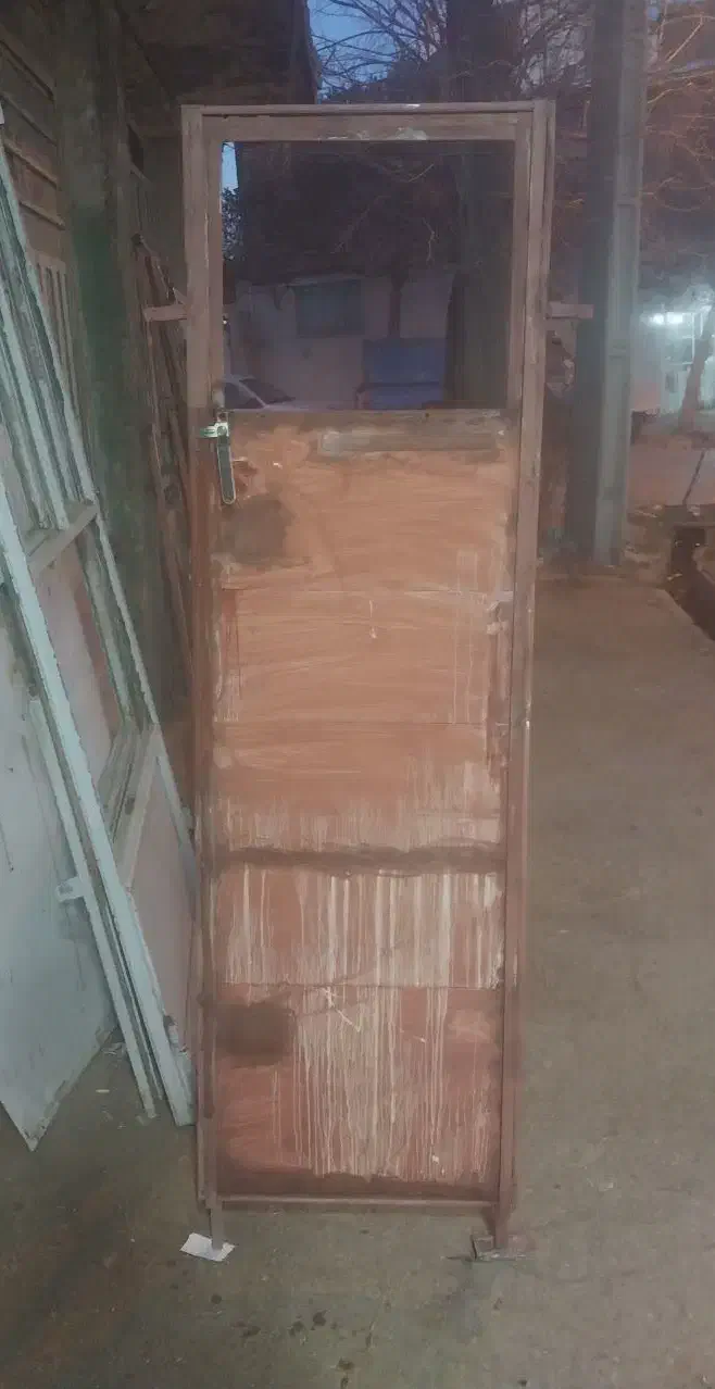 درآهنی|مصالح و تجهیزات ساختمان|دورود, |دیوار