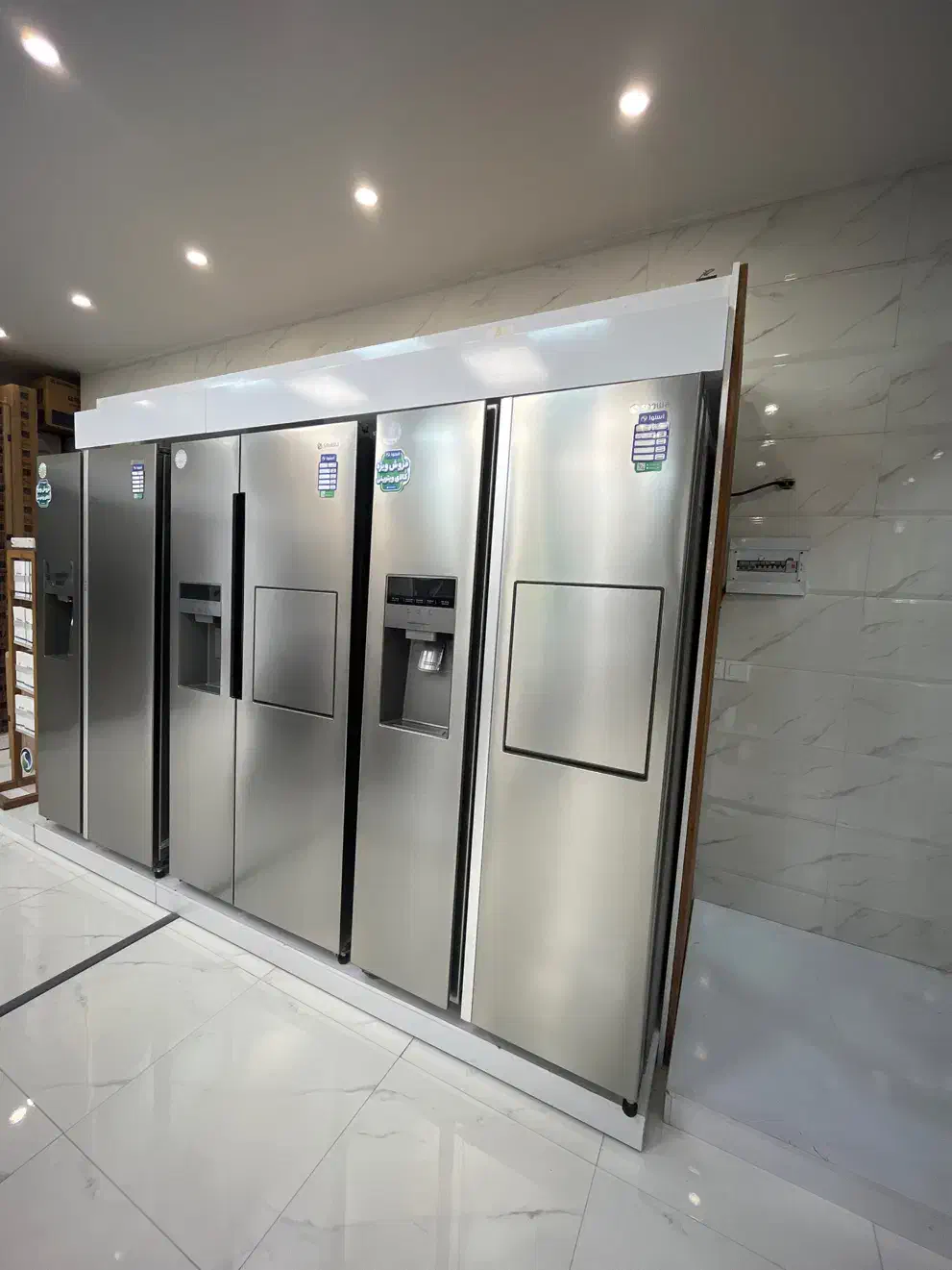 ساید بای ساید ویترینی هایپر اسنوا|یخچال و فریزر|اراک, |دیوار