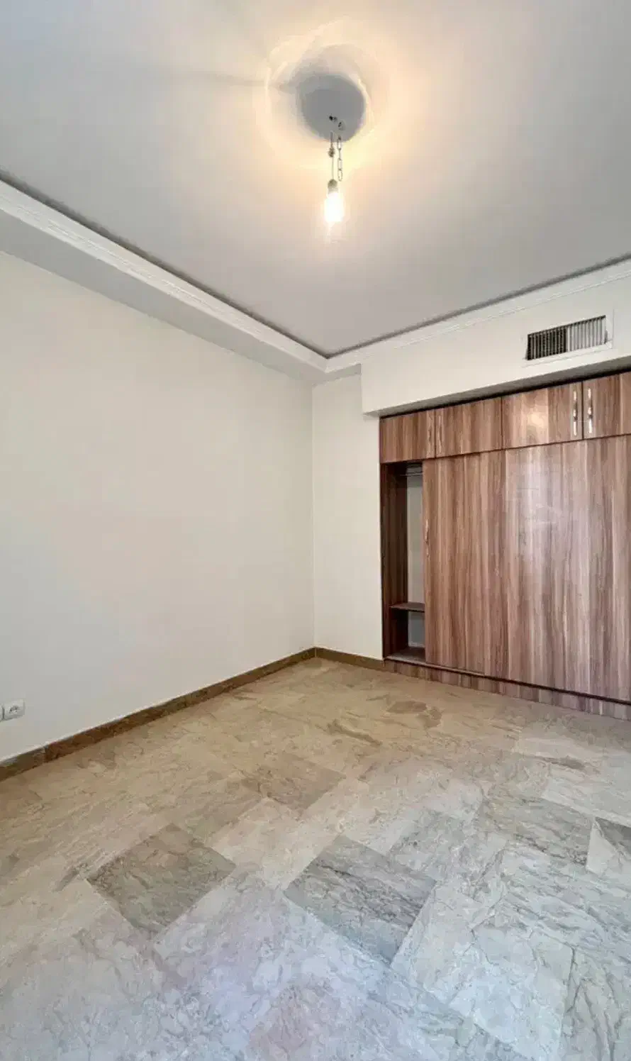 ۱۶۰ متر ۳ خواب ۲ پارکینگ سندی/ مدائن