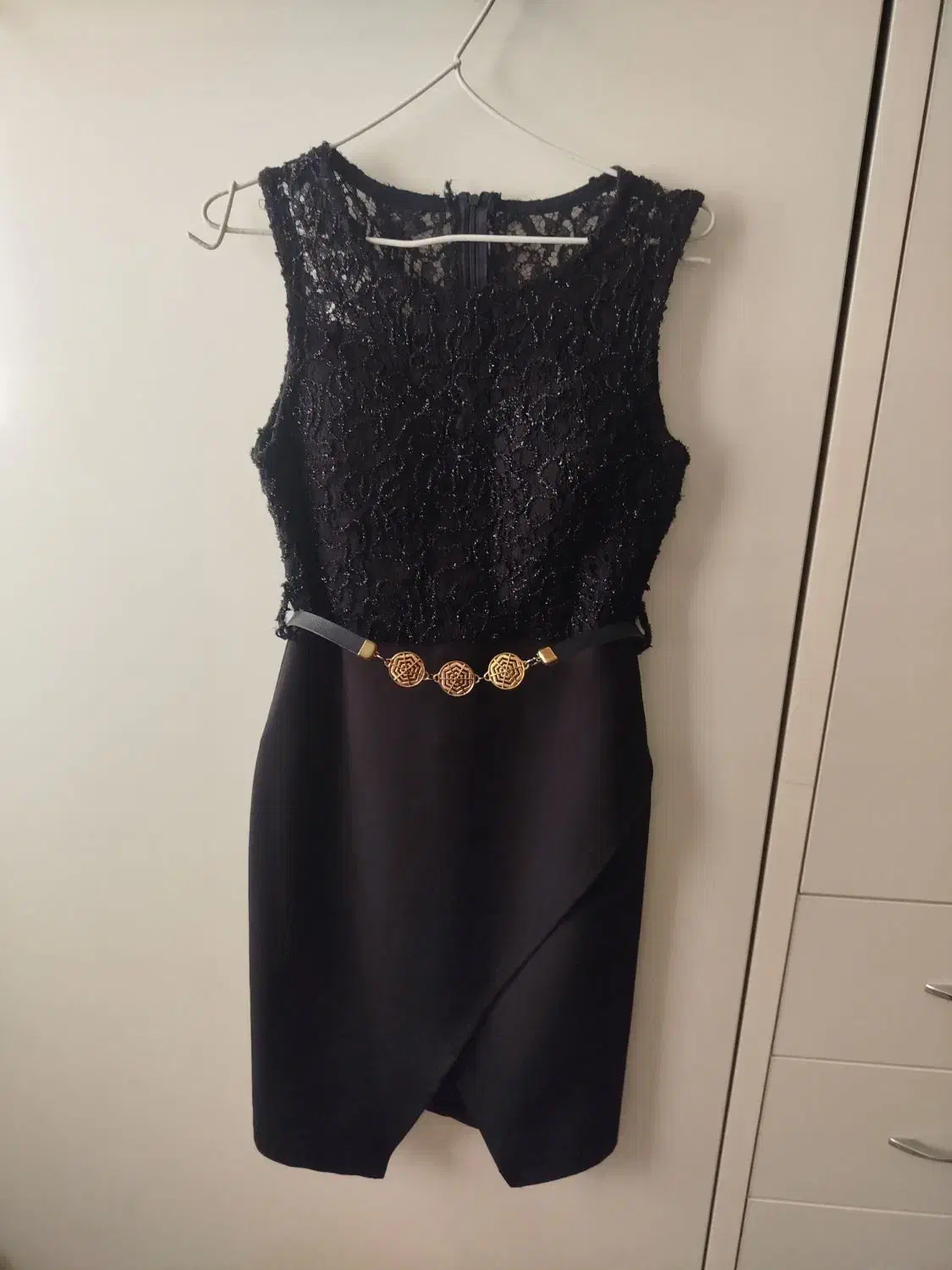 لباس مجلسی|لباس|تهران, والفجر (افسریه)|دیوار