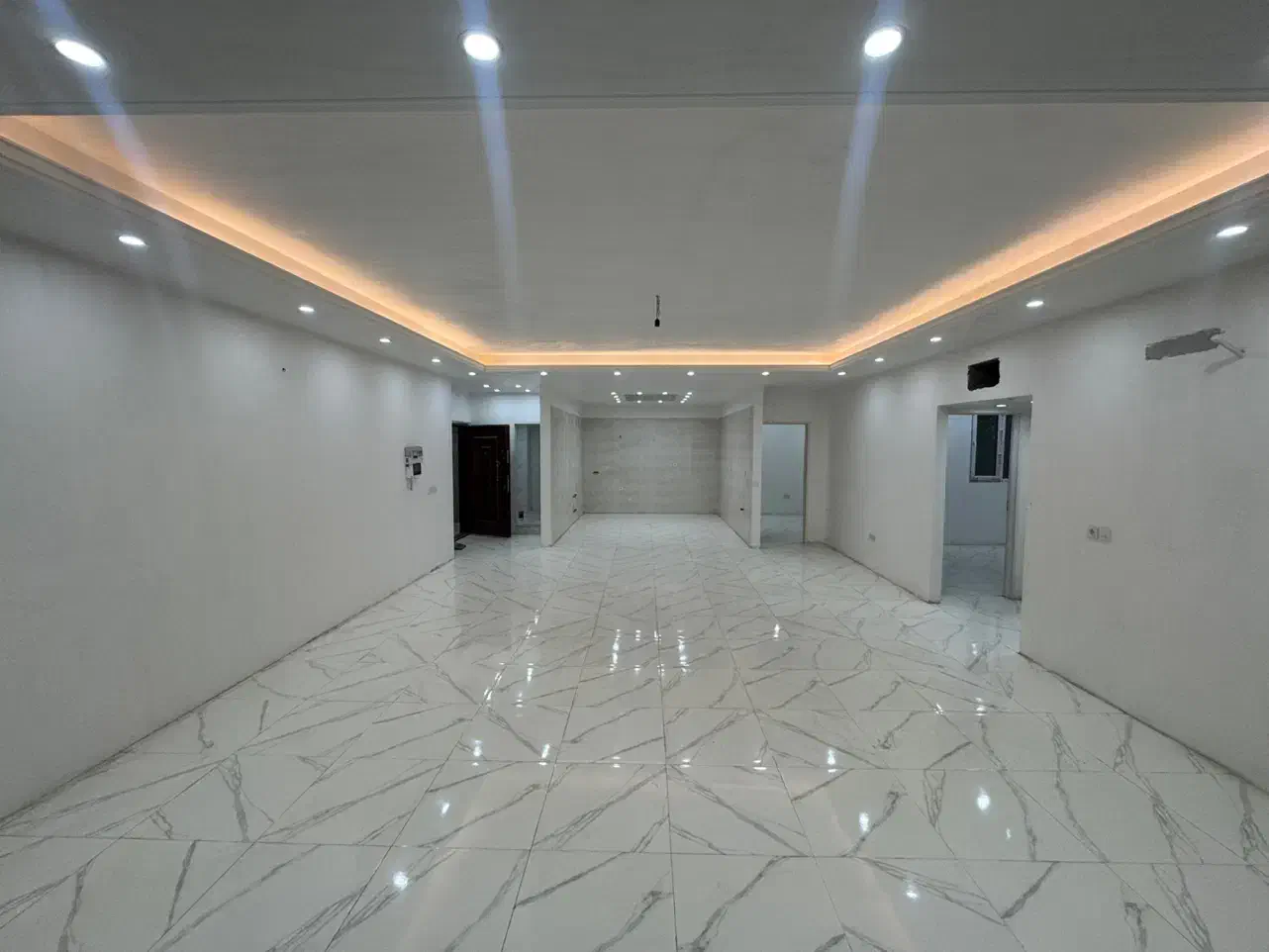 فروش واحد ۱۴۰ متری شهرک روحانیون|فروش آپارتمان|نسیم‌شهر, |دیوار