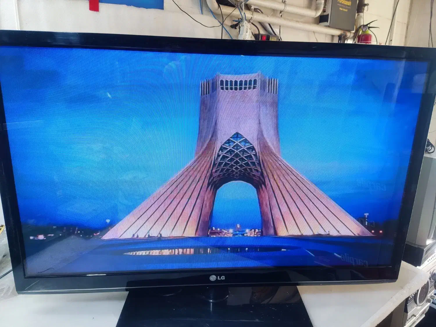 فروش تلویزیون ال. جی|تلویزیون و پروژکتور|الوند, |دیوار