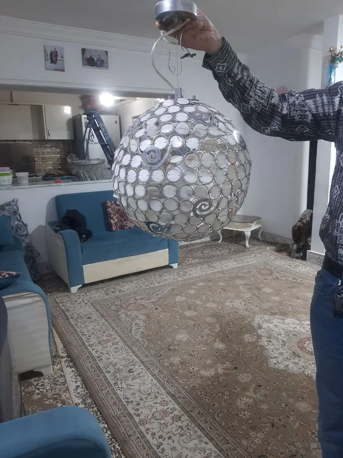 لوستر کار کرده|لوستر و چراغ آویز|مشهد, خواجه ربیع|دیوار