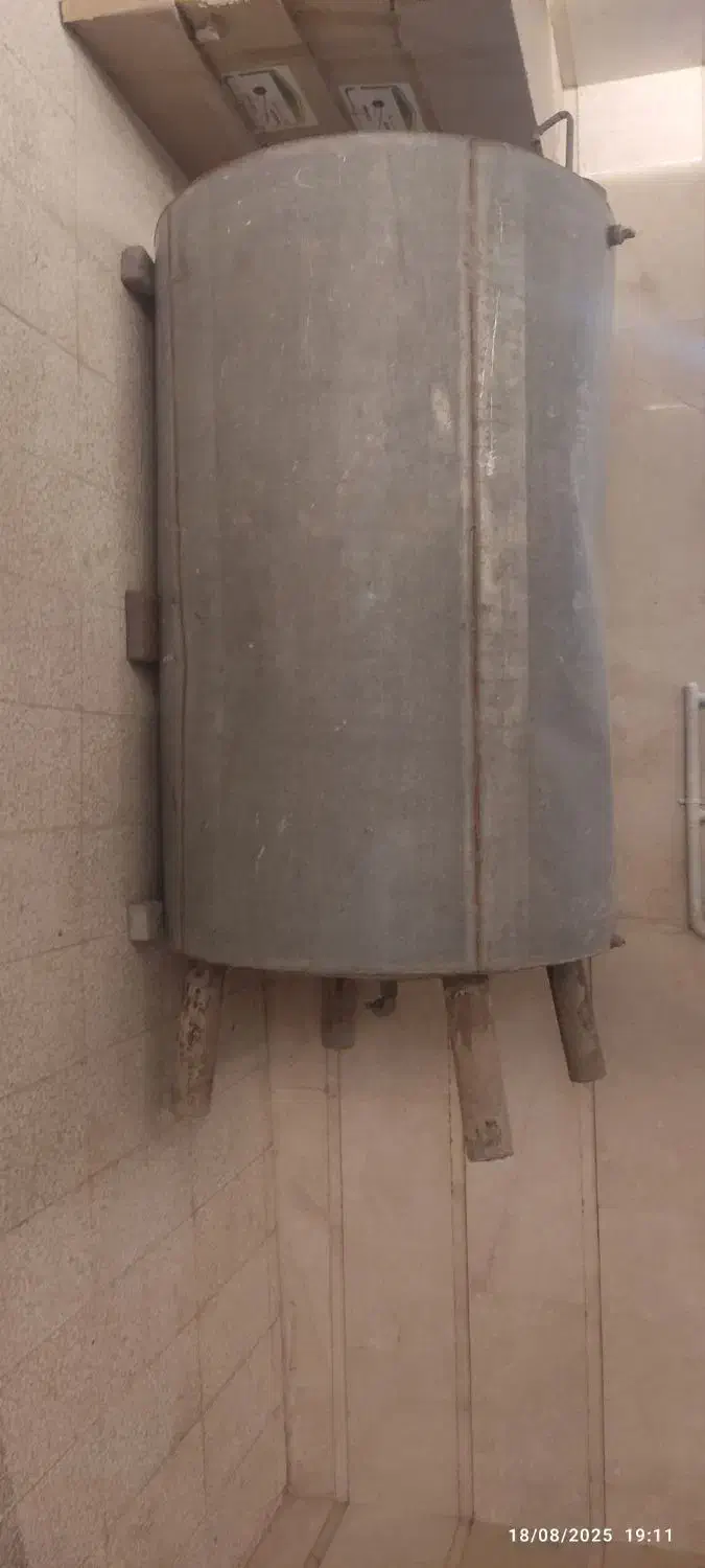 تانکر اب ورق زخیم|مصالح و تجهیزات ساختمان|گلبهار, شهر جدید گلبهار|دیوار