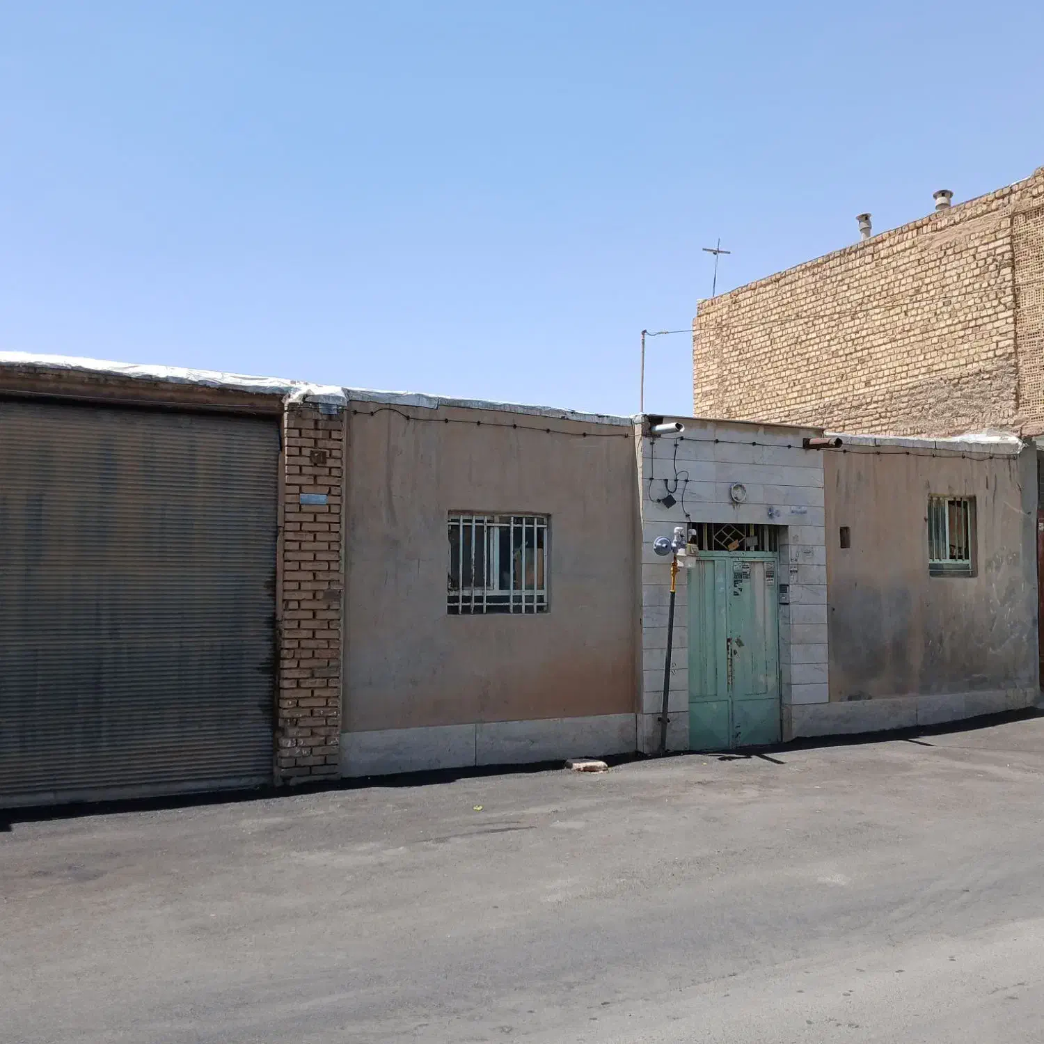 فروش یا معاوضه منزل مسکونی|فروش خانه و ویلا|نجفآباد, امیرآباد|دیوار