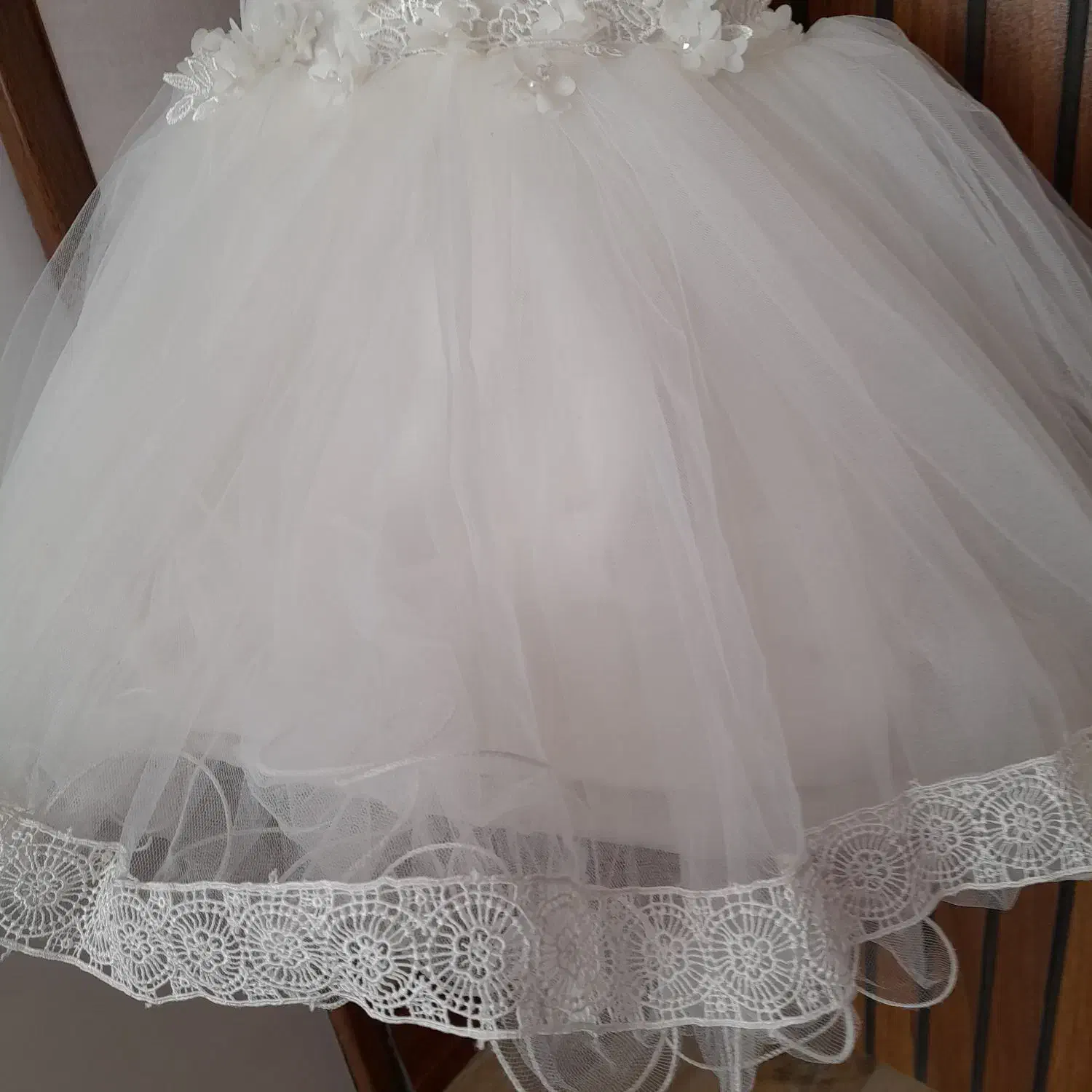 لباس عروس|کفش و لباس بچه|لنجان, |دیوار