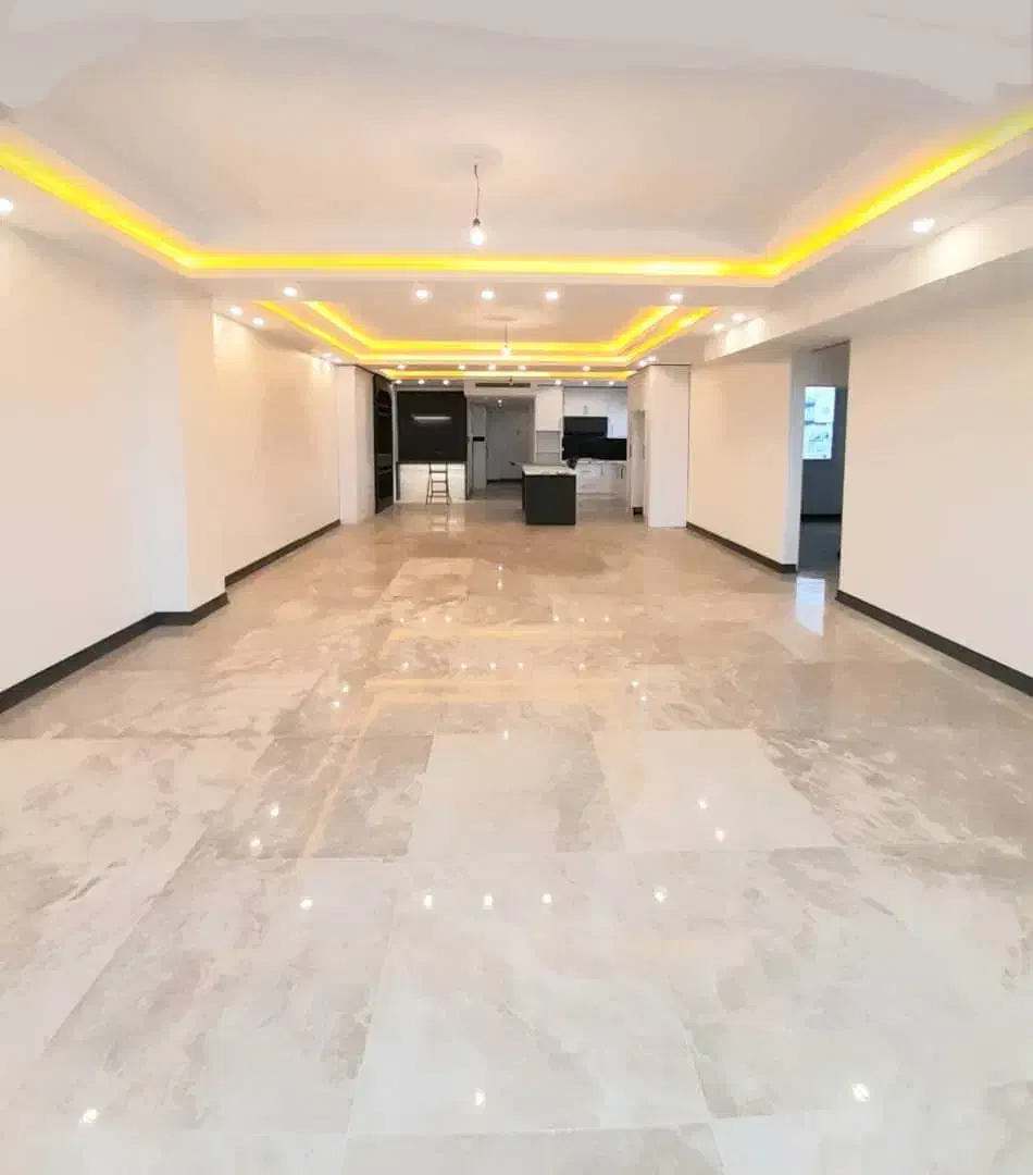 آپارتمان 163 متری 3 خواب / 2 پارکینگ /کلید نخورده