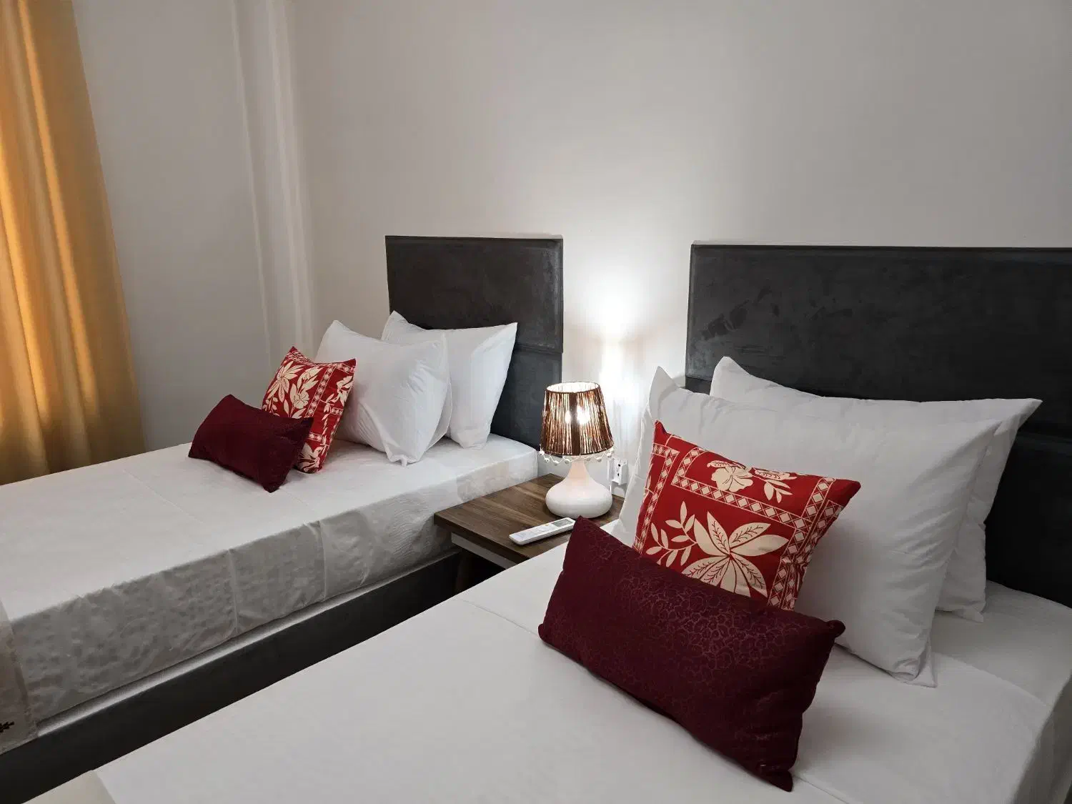 نیروی خدماتی و نظافت هتل ( خانه دار هتل )|استخدام سرایداری و نظافت|تهران, بلوار کشاورز|دیوار