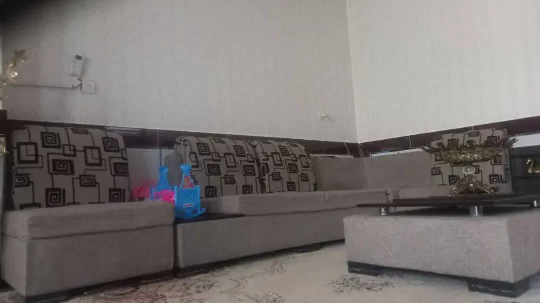 مبلمان راحتی همراه با میز وسط|مبلمان خانگی و میز عسلی|گیان, |دیوار