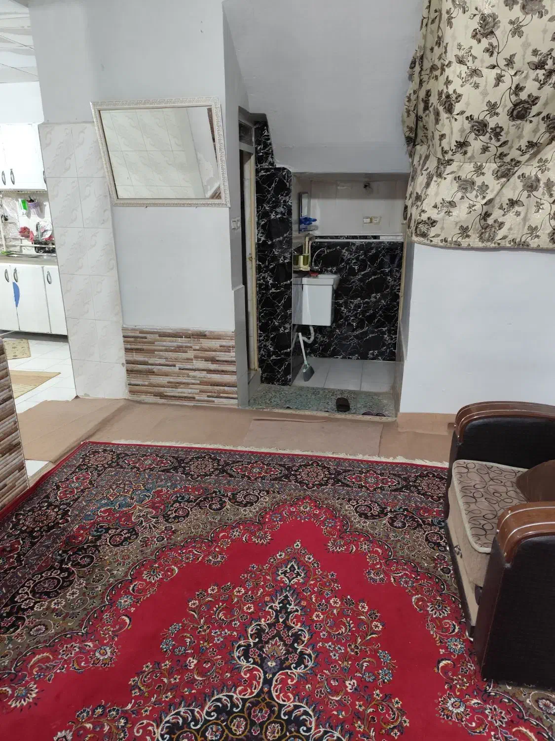 سویت مرتب سوئیت جادار پارکینگ دار سنندج|اجارهٔ کوتاهمدت آپارتمان و سوئیت|سنندج, |دیوار