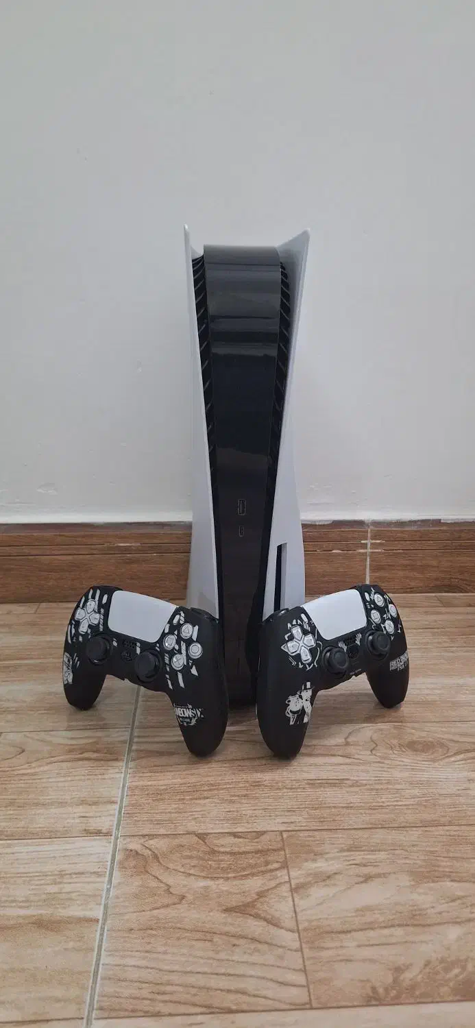 ps5 سالم کم کار|کنسول، بازی ویدئویی و آنلاین|محمودآباد, |دیوار