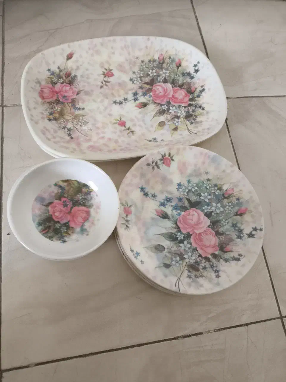 ظروف ملامین|ظروف سرو و پذیرایی|شاهین‌شهر, مسکن مهر|دیوار