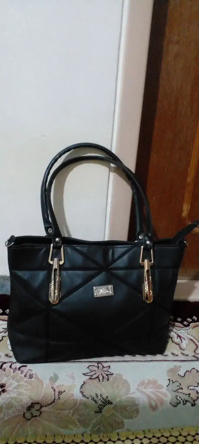 تعدادی کیف|کیف، کفش، کمربند|اسلامآباد غرب, |دیوار