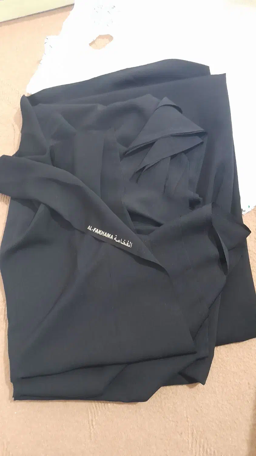 پارچه چادری|لباس|زنجان, |دیوار