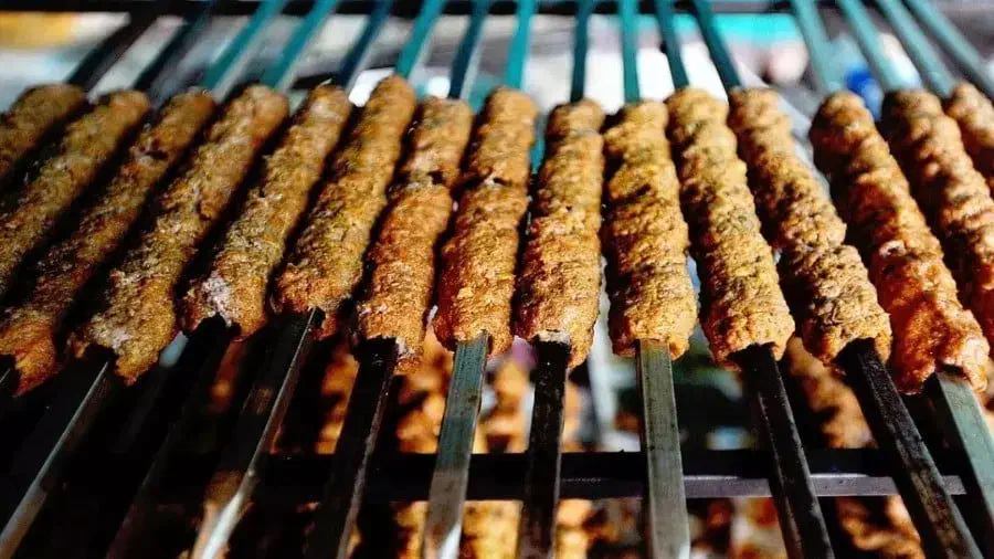 استخدام آشپز|استخدام خدمات فروشگاه و رستوران|شاهینشهر, شهرک صنعتی مورچه خورت|دیوار