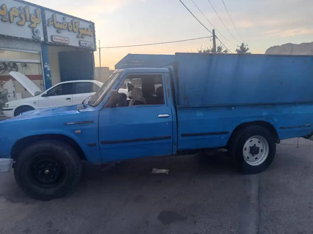 نیسان وانت|خودرو سواری و وانت|کرمان, |دیوار