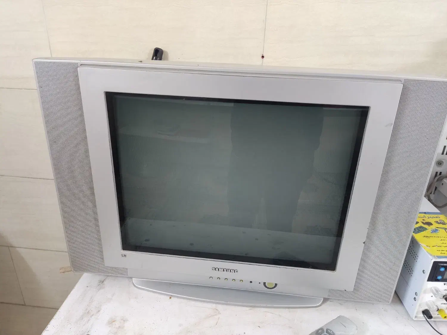 تلویزیون سامسونگ اصل|تلویزیون و پروژکتور|کردکوی, |دیوار