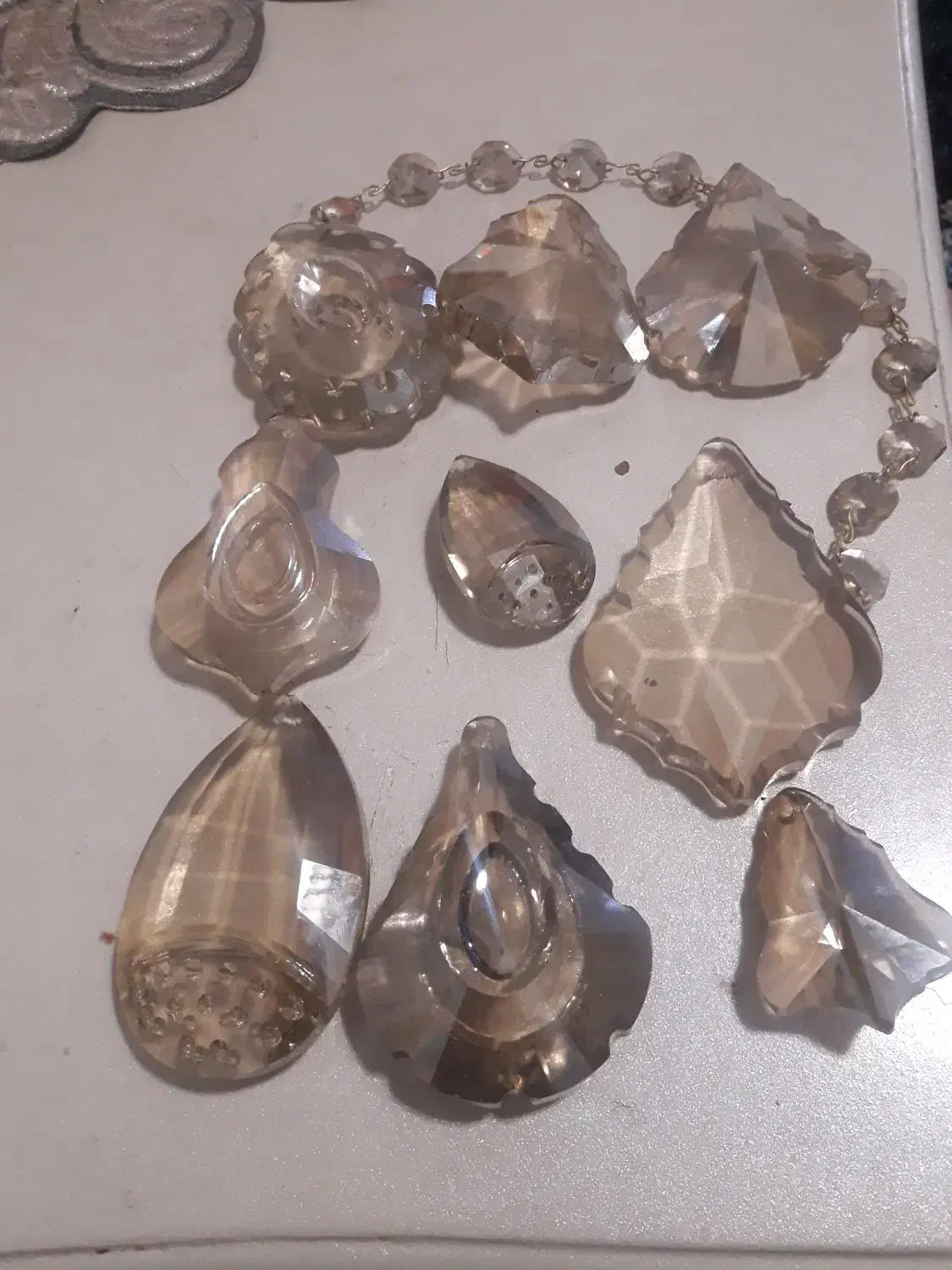 ۱۰۰۰ عدد آویز کریستالی شامپاینی  و گوی و  ریسه|لوستر و چراغ آویز|تهران, تهرانسر شرقی|دیوار