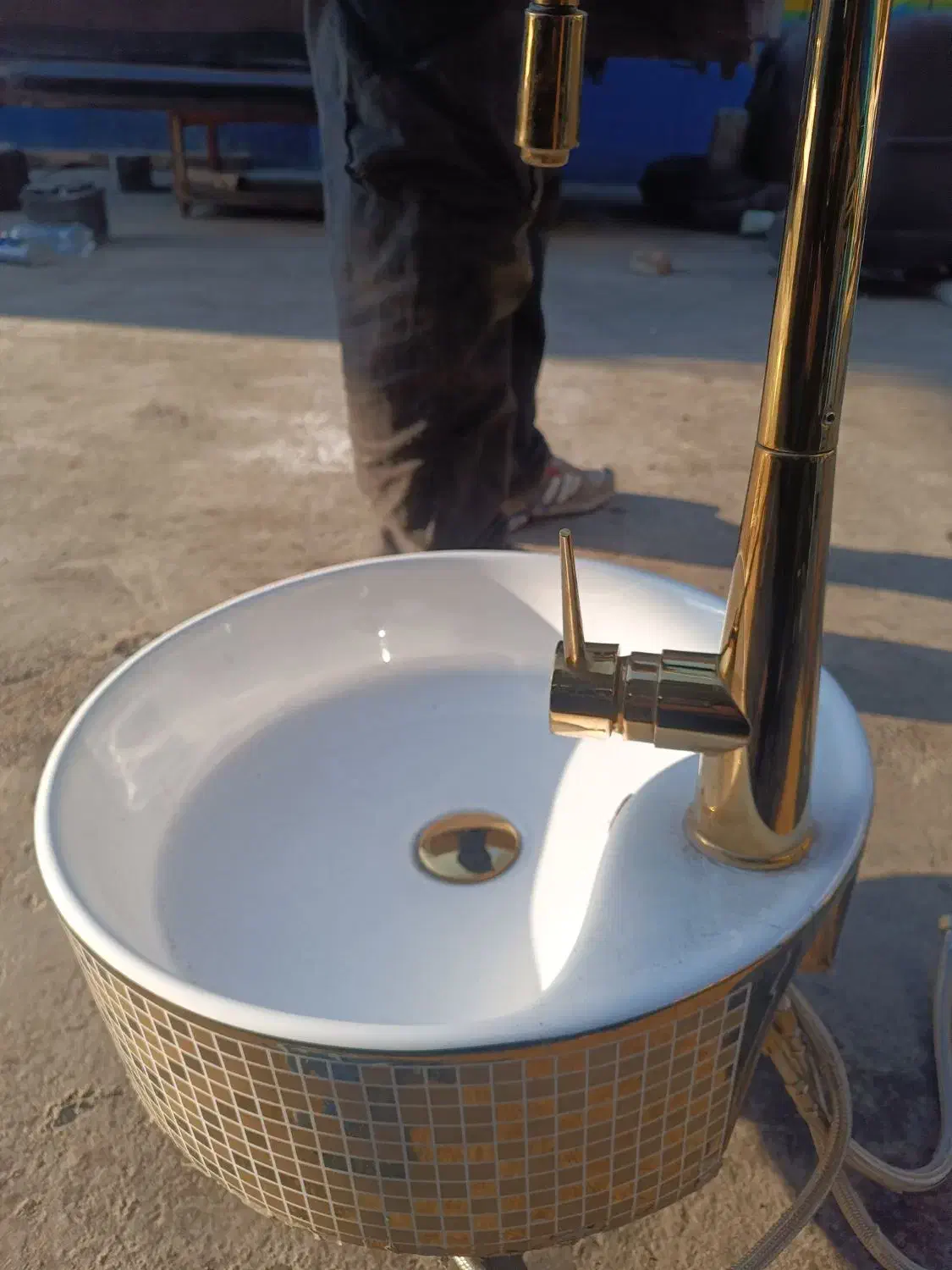 سنگ دستشور و شیر اب|لوازم سرویس بهداشتی|پاکدشت, پاکدشت (مامازند)|دیوار